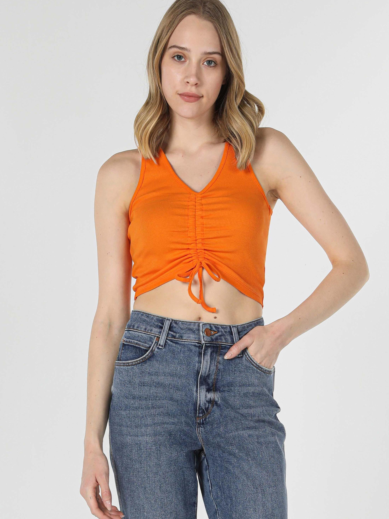 Футболки и поло Colin’s модель CL1059287_Q1.V1_ORA Фото