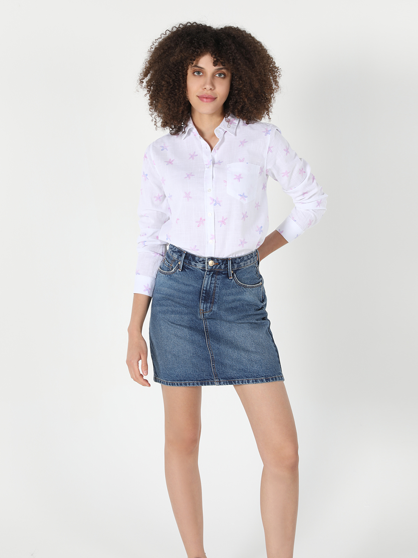 Сорочки Colin’s модель CL1058739_Q1.V1_WHT Фото