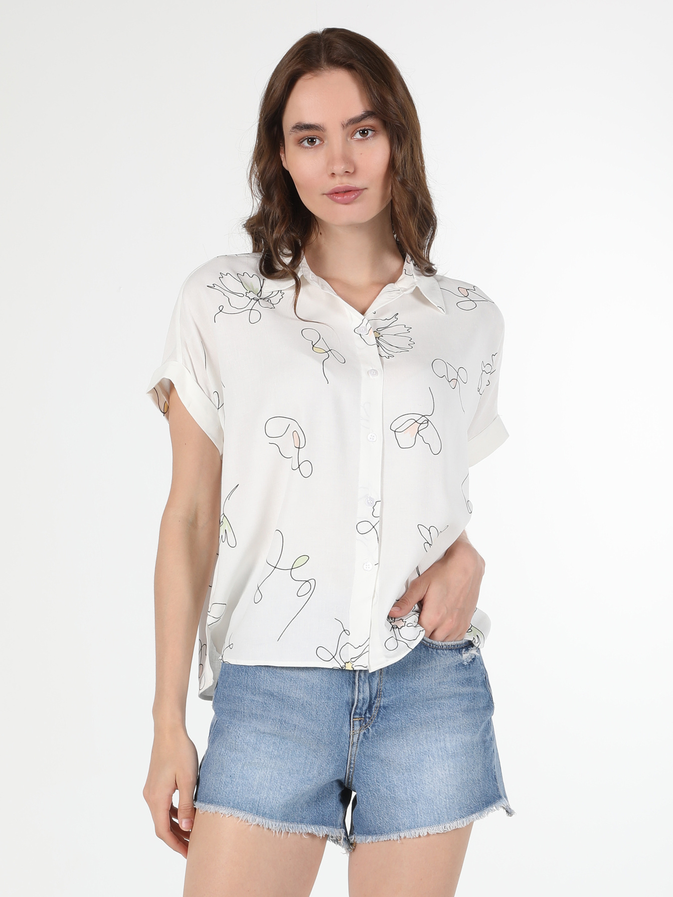 Сорочки Colin’s модель CL1058768_Q1.V1_WHT Фото