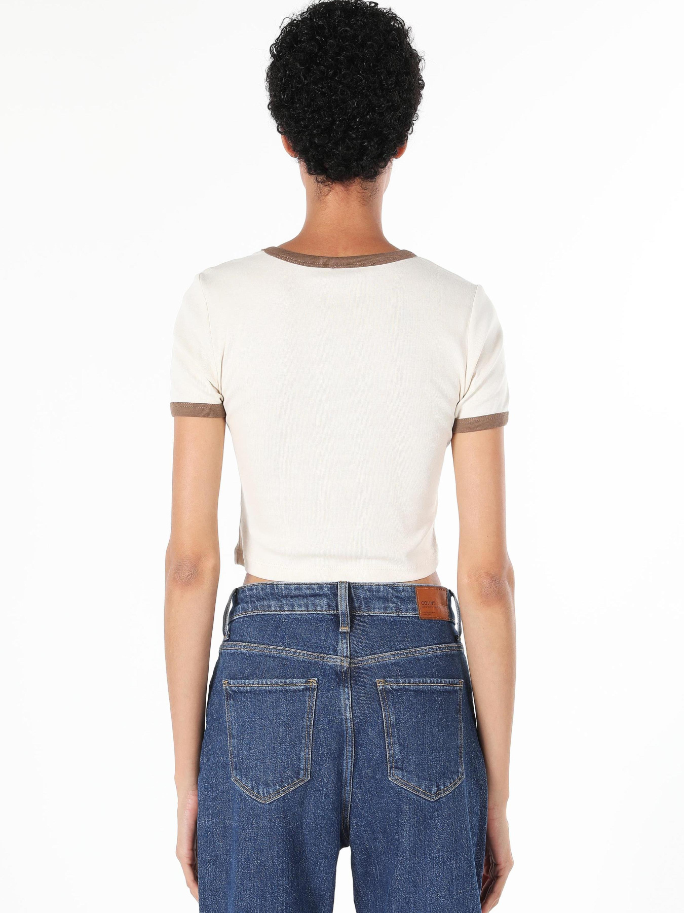 Футболки и поло Colin’s модель CL1060565_Q1.V1_ECR Фото