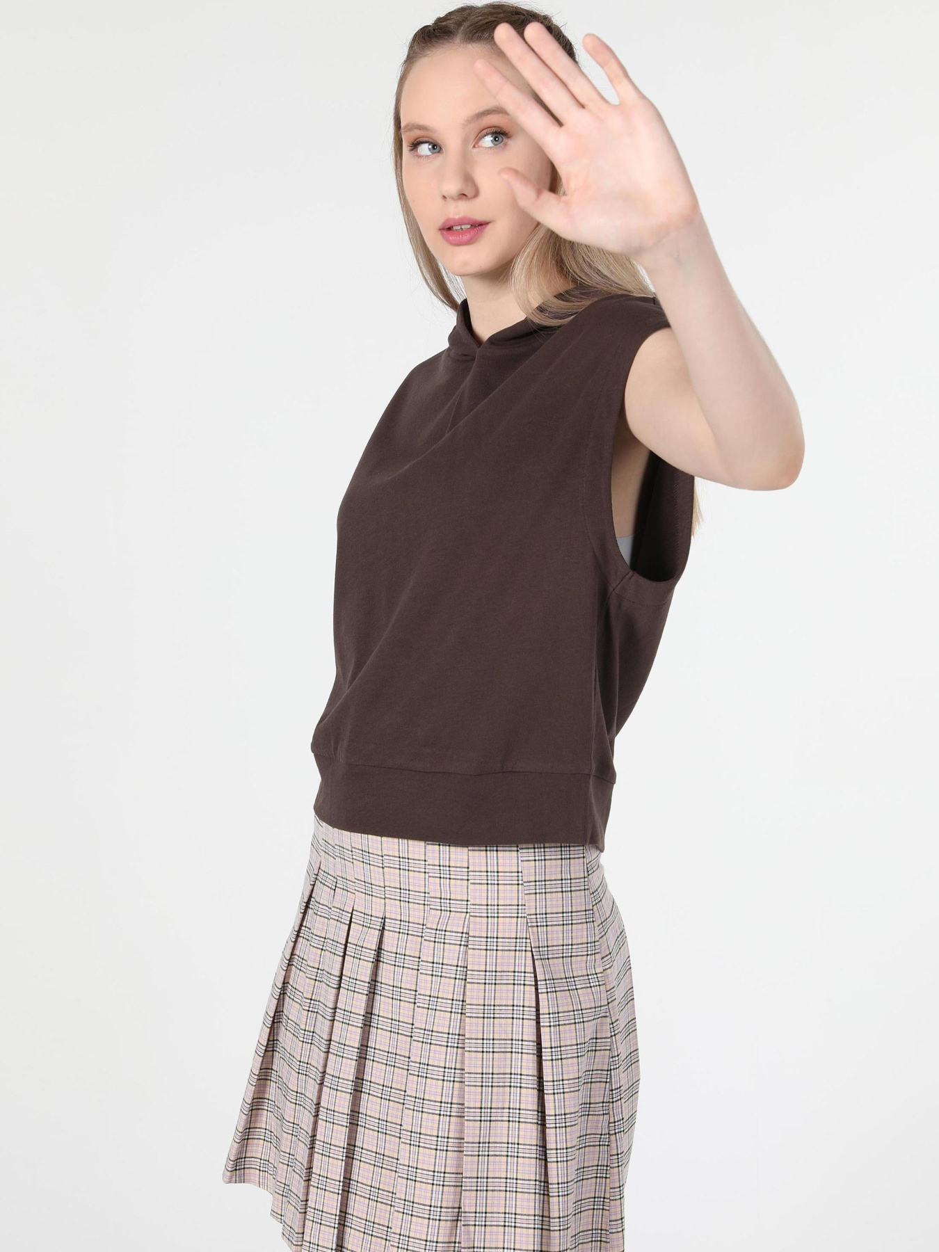 Футболки и поло Colin’s модель CL1060582_Q1.V1_DBR Фото