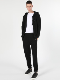 Худи и свитшоты Colin’s модель CL1059670_Q1.V1_BLK Фото