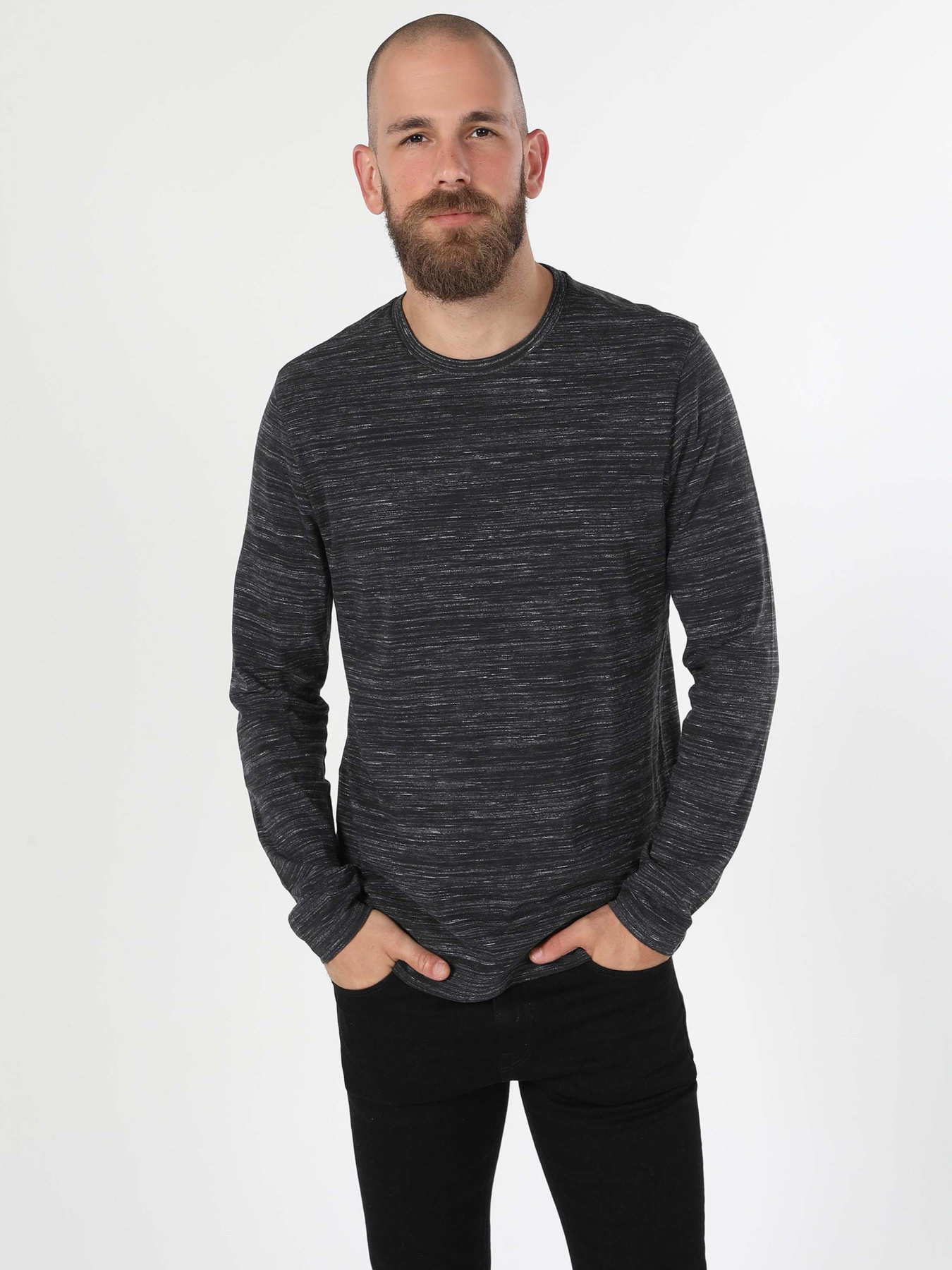 Худі та світшоти Colin’s модель CL1059646_Q1.V1_ANM Фото