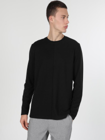 Худи и свитшоты Colin’s модель CL1060211_Q1.V1_BLK Худи и свитшоты Colin’s модель CL1060211_Q1.V1_BLK Фото