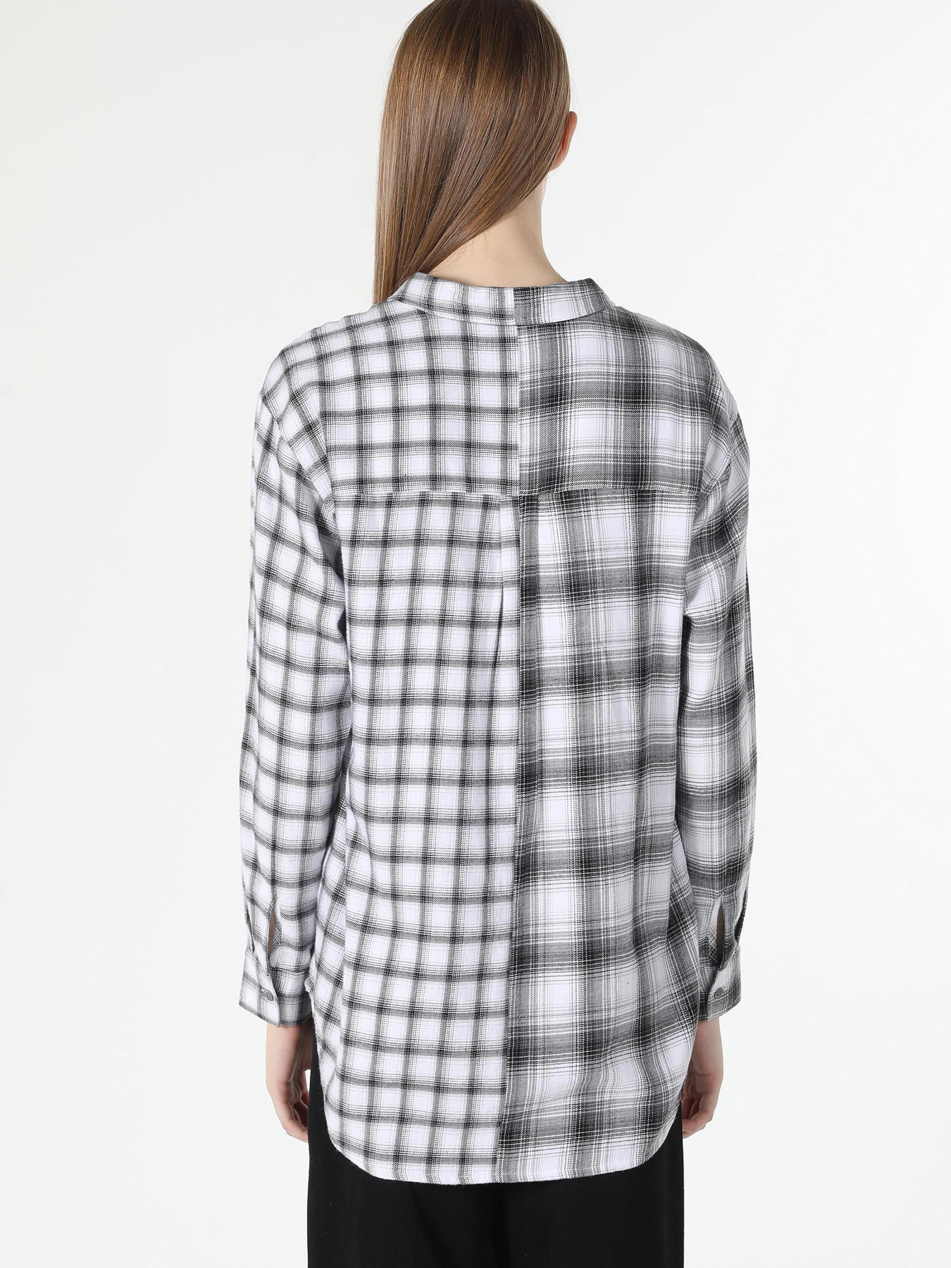 Рубашки Colin’s модель CL1060146_Q1.V1_GRA Фото