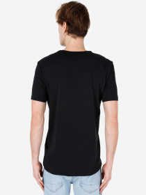 Футболки и поло Colin’s модель CL1058584_Q1.V1_BLK Футболки и поло Colin’s модель CL1058584_Q1.V1_BLK Фото