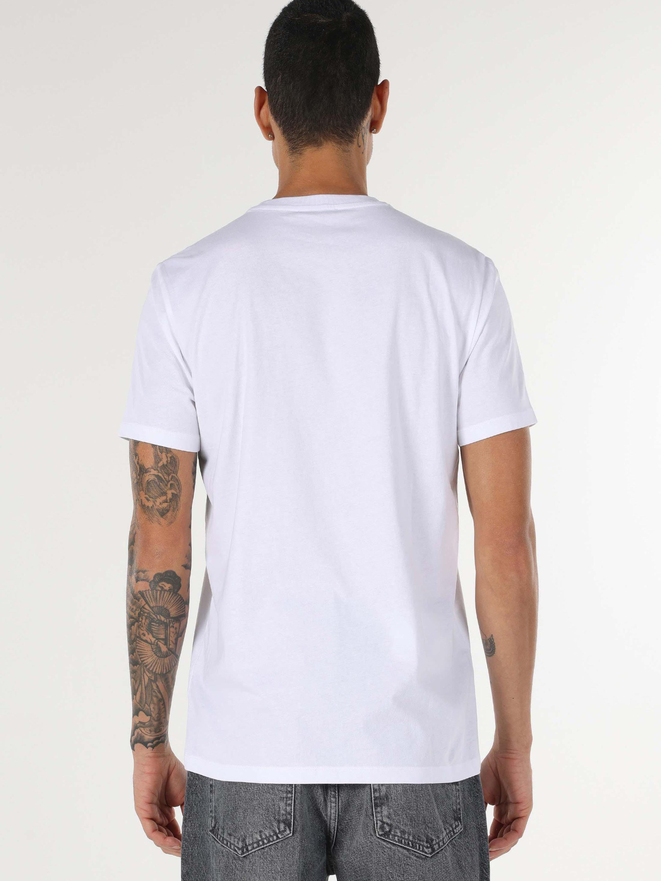 Футболки и поло Colin’s модель CL1061808_Q1.V1_WHT Фото