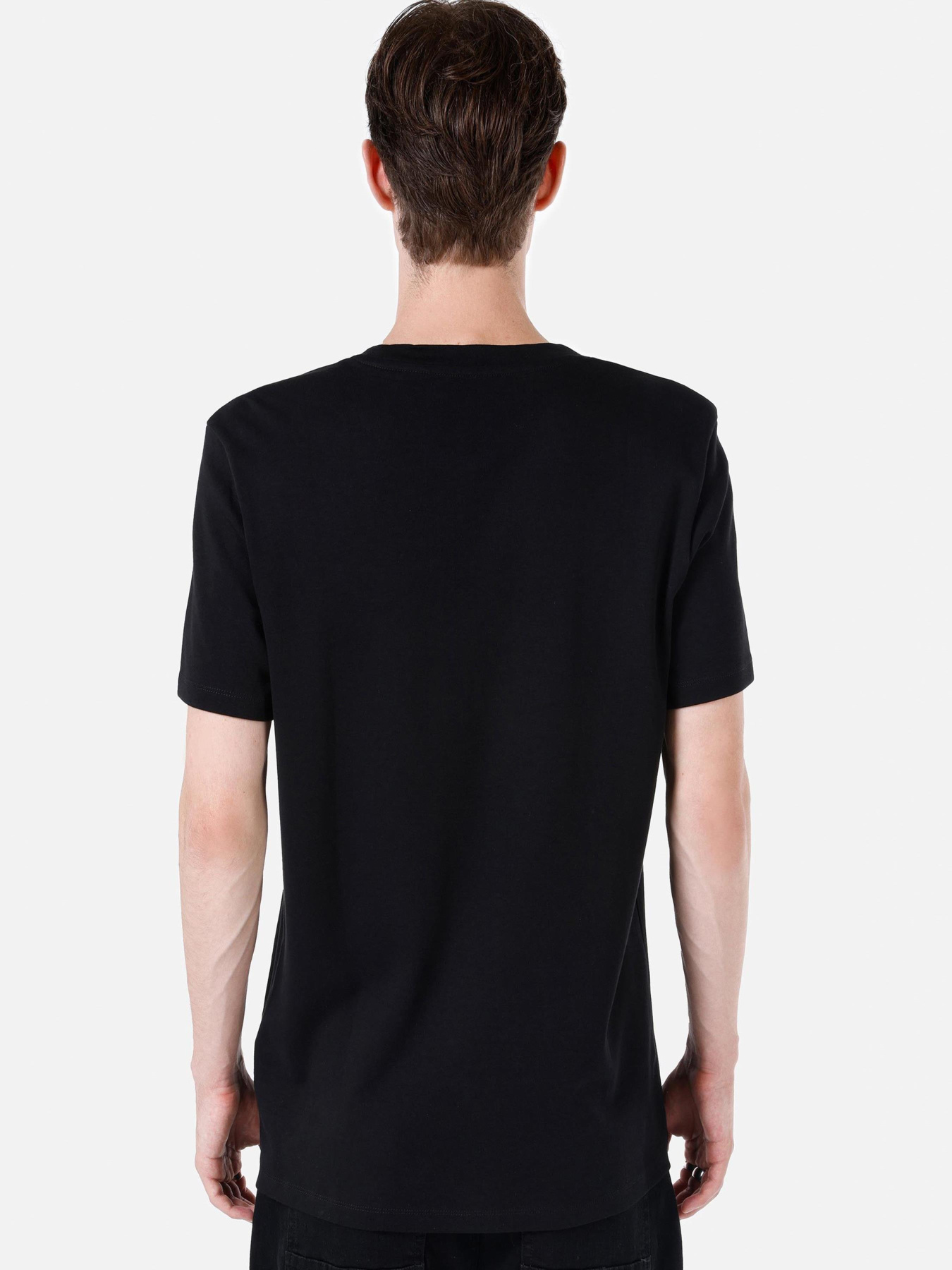 Футболки и поло Colin’s модель CL1063413_Q1.V1_BLK Фото