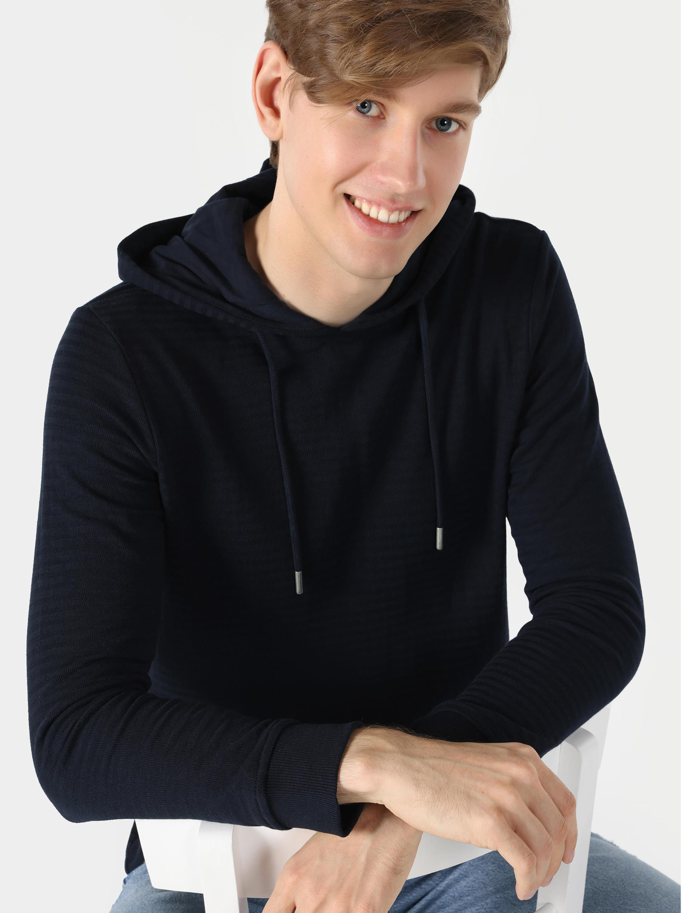 Кофты и свитера Colin’s модель CL1061693_Q1.V1_NAV Фото