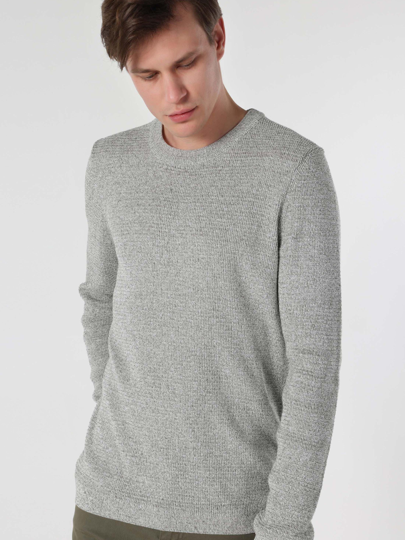 Худи и свитшоты Colin’s модель CL1061674_Q1.V1_KHA Фото