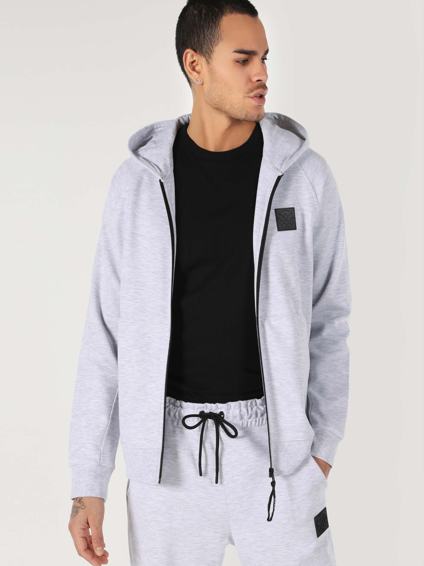 Худі та світшоти Colin’s модель CL1061742_Q1.V1_LGM Фото