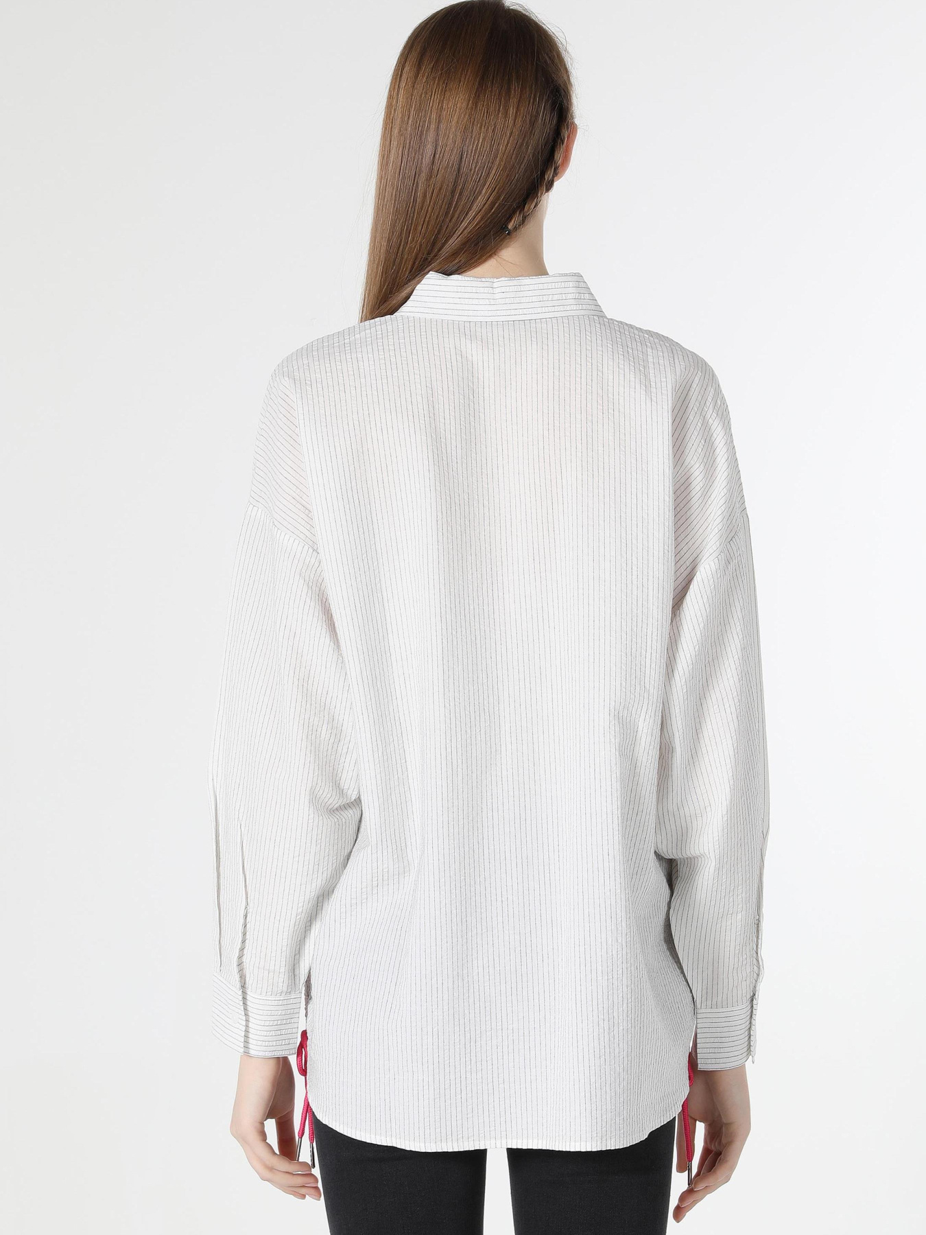 Сорочки Colin’s модель CL1062114_Q1.V1_WHT Фото