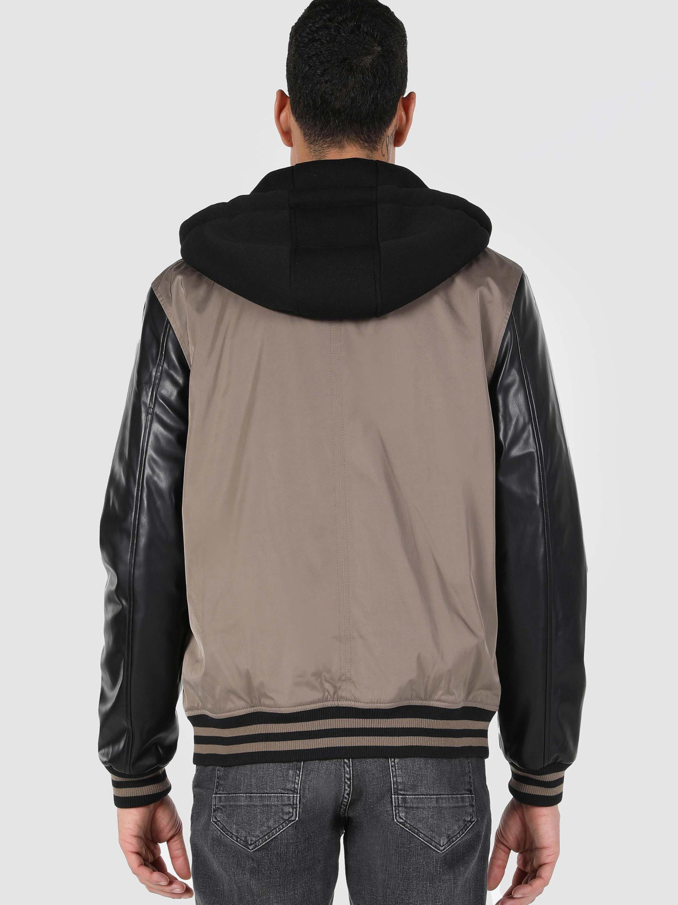 Куртки Colin’s модель CL1061848_Q1.V1_TPE Фото