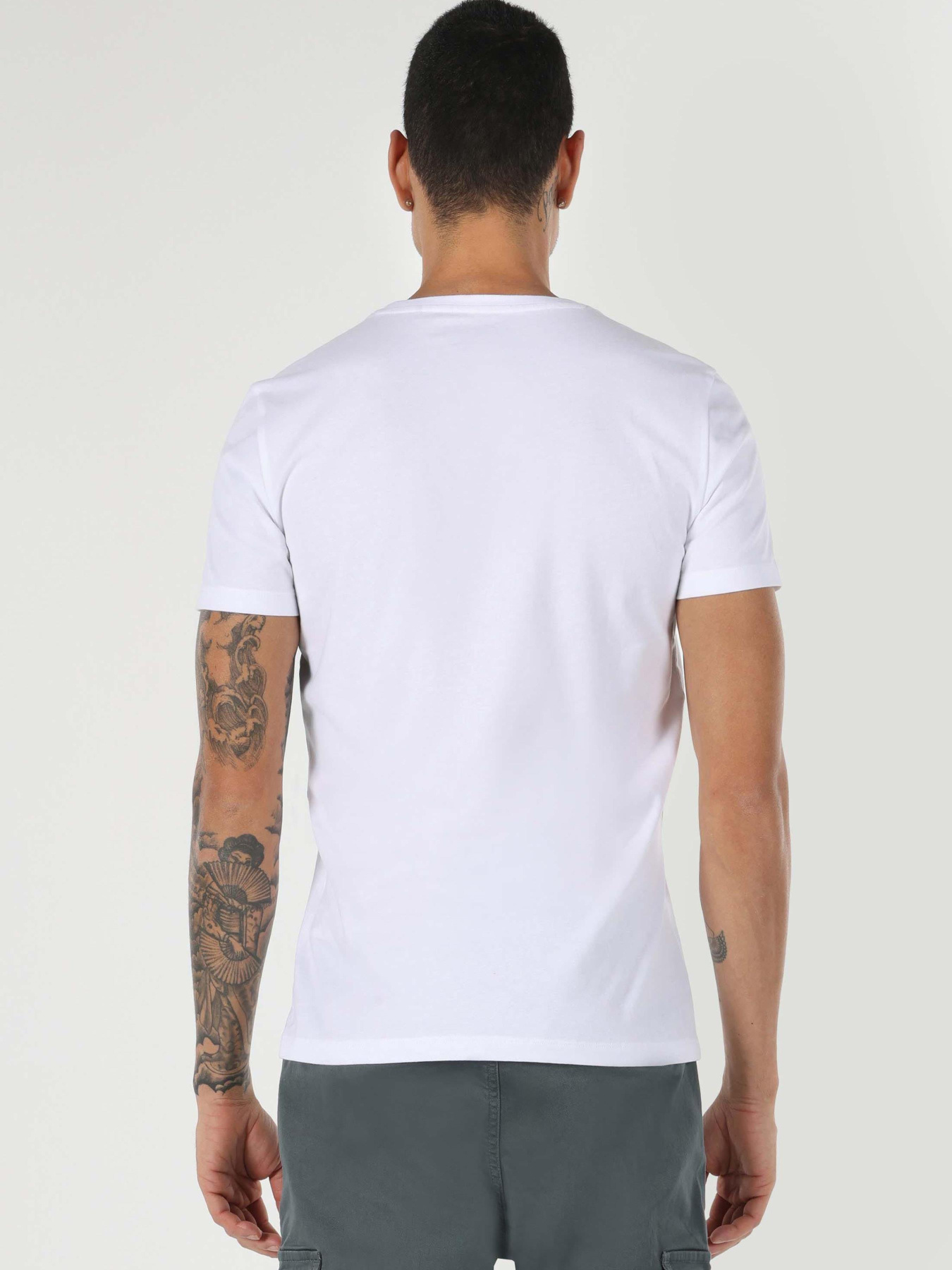 Футболки и поло Colin’s модель CL1058591_Q1.V1_WHT Фото