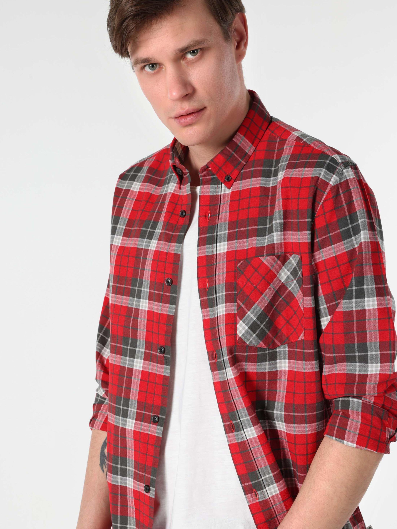 Сорочки Colin’s модель CL1063193_Q1.V1_RED Фото