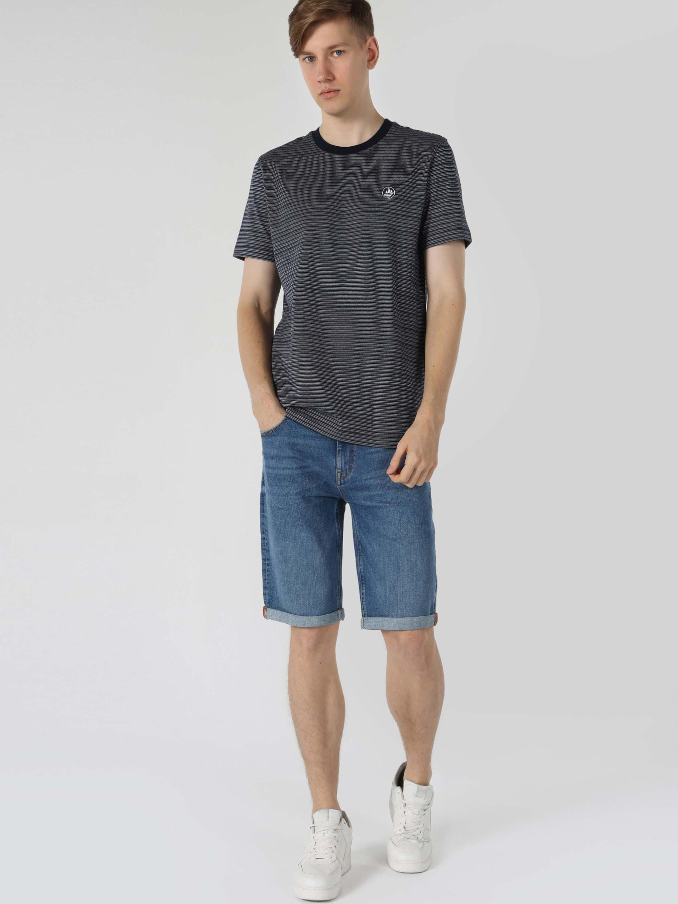 Футболки и поло Colin’s модель CL1062939_Q1.V1_NAV Фото