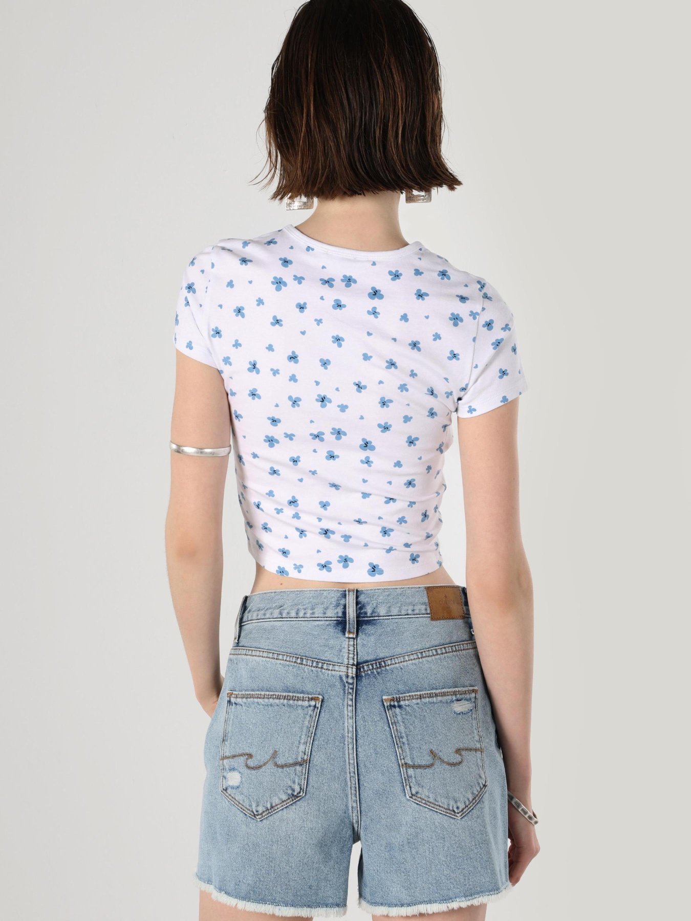 Футболки и поло Colin’s модель CL1063244_Q1.V1_WHT Фото