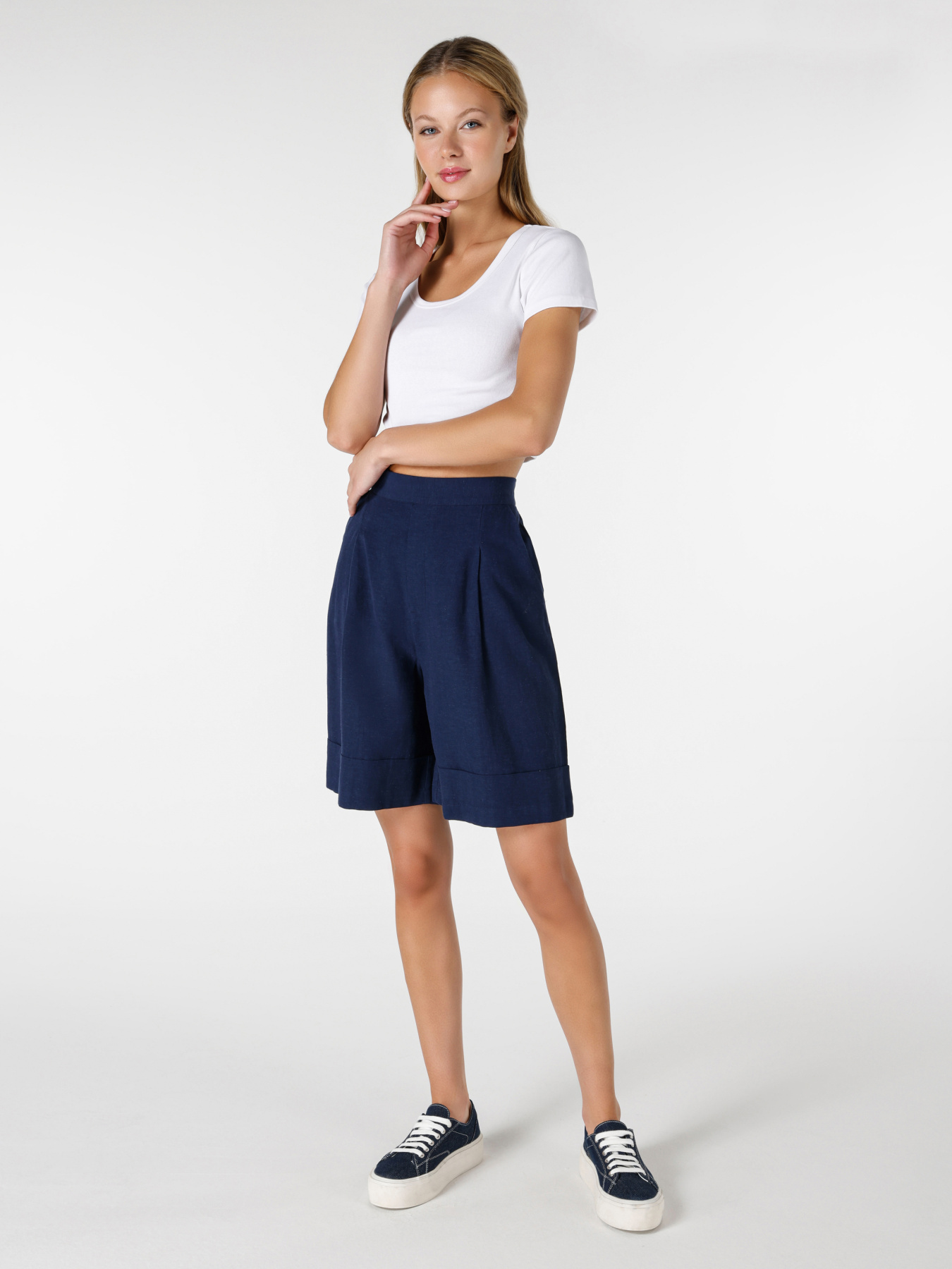 Шорти Colin’s модель CL1063903_Q1.V1_NAV Фото