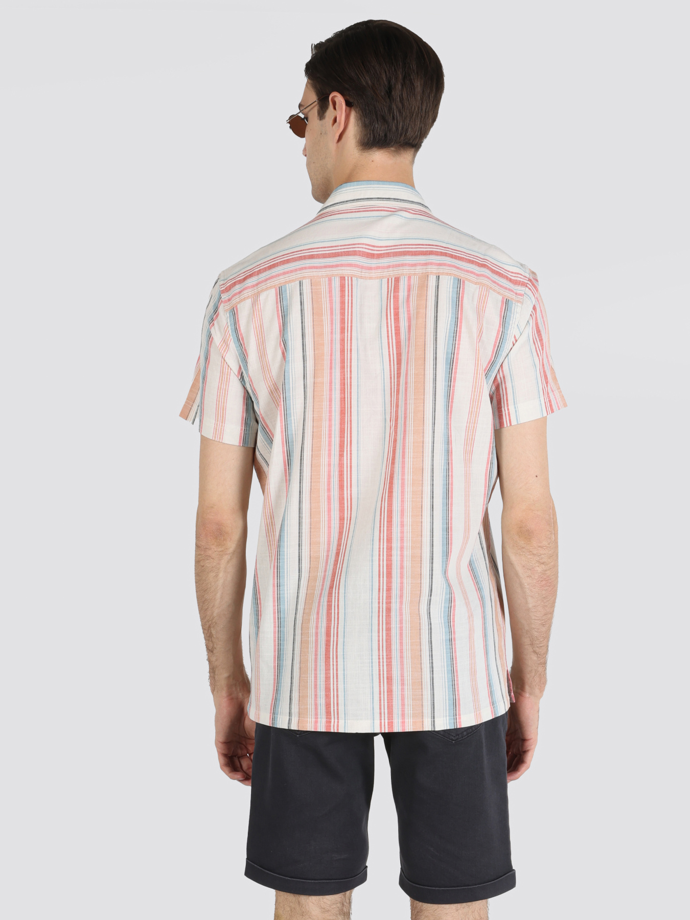 Сорочки Colin’s модель CL1064173_Q1.V1_MTC Фото