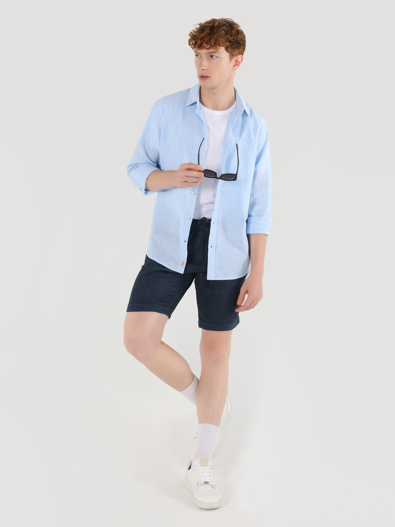 Сорочки Colin’s модель CL1063686_Q1.V1_LBL Сорочки Colin’s модель CL1063686_Q1.V1_LBL Фото