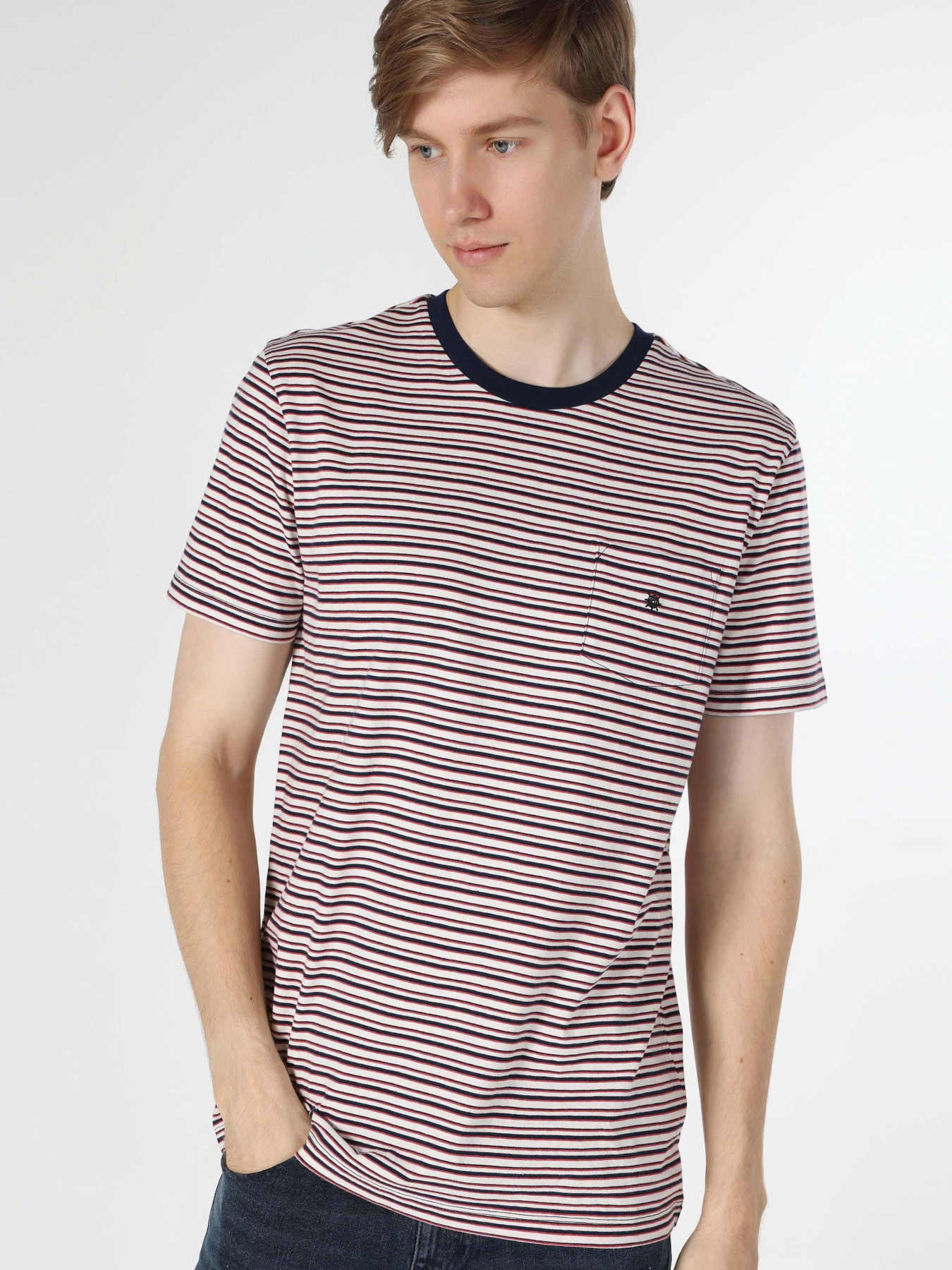 Футболки и поло Colin’s модель CL1062971_Q1.V1_OFW Фото