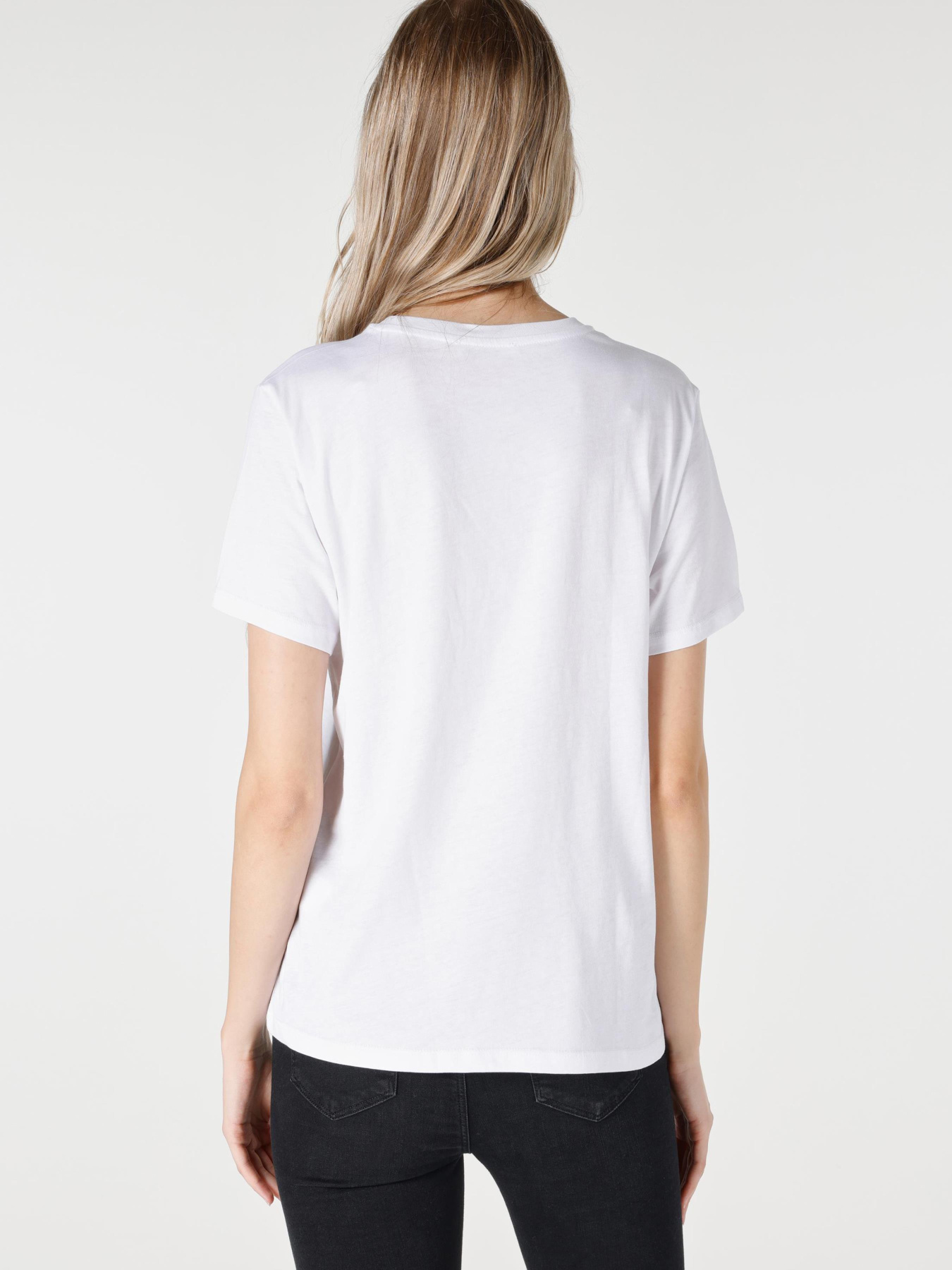 Футболки и поло Colin’s модель CL1065122_Q1.V1_WHT Фото