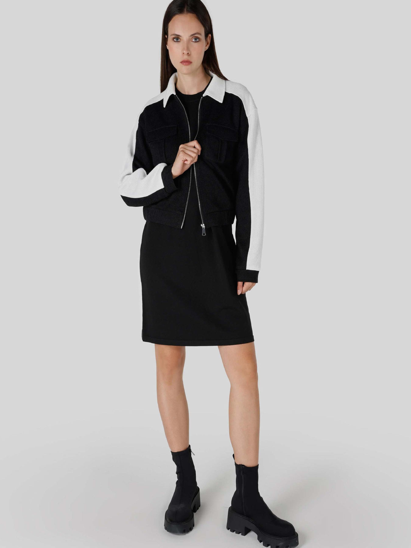 Худи и свитшоты Colin’s модель CL1065909_Q1.V1_BLK Фото