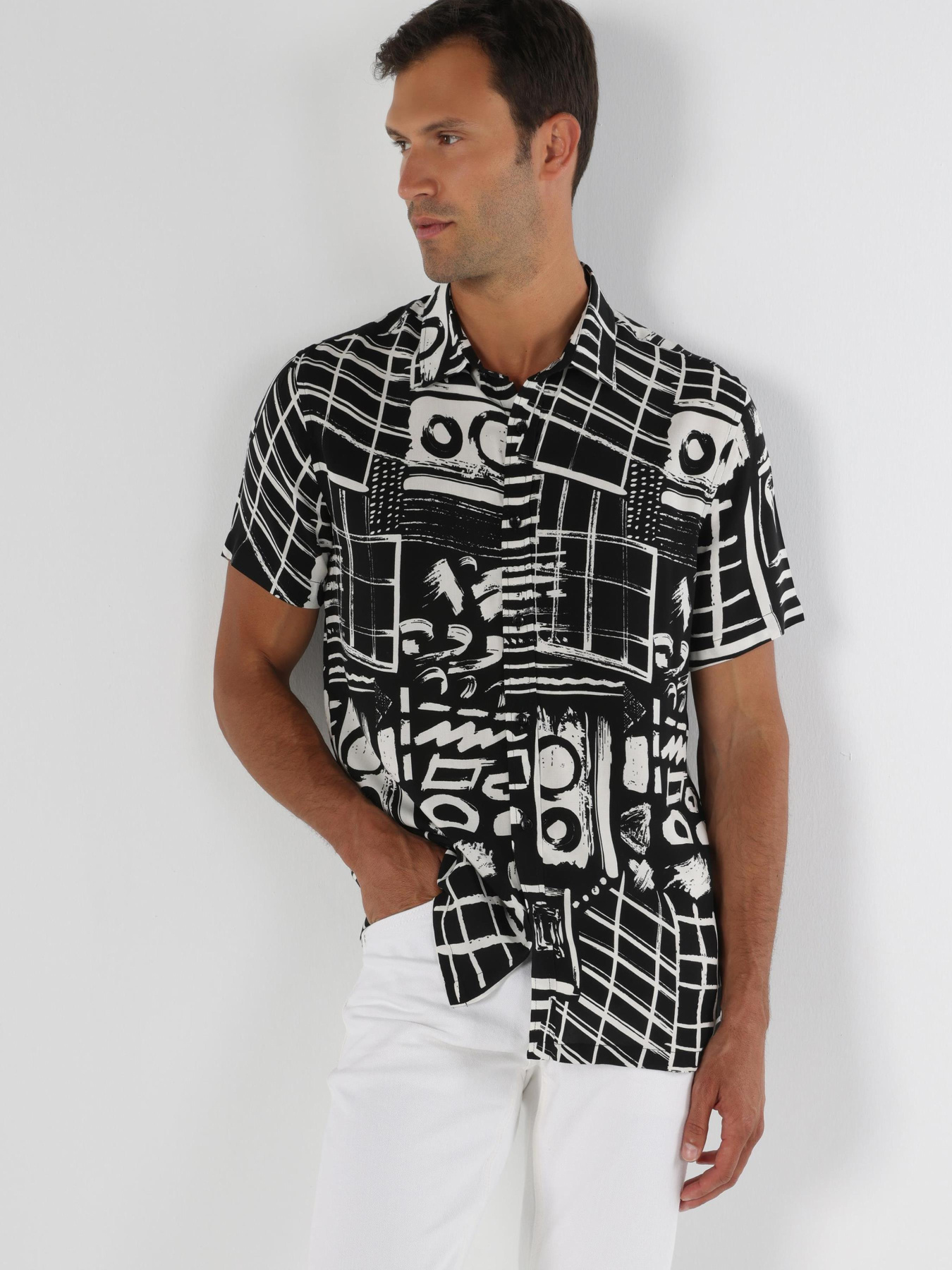 Сорочки Colin’s модель CL1062817_Q1.V1_BLK Фото