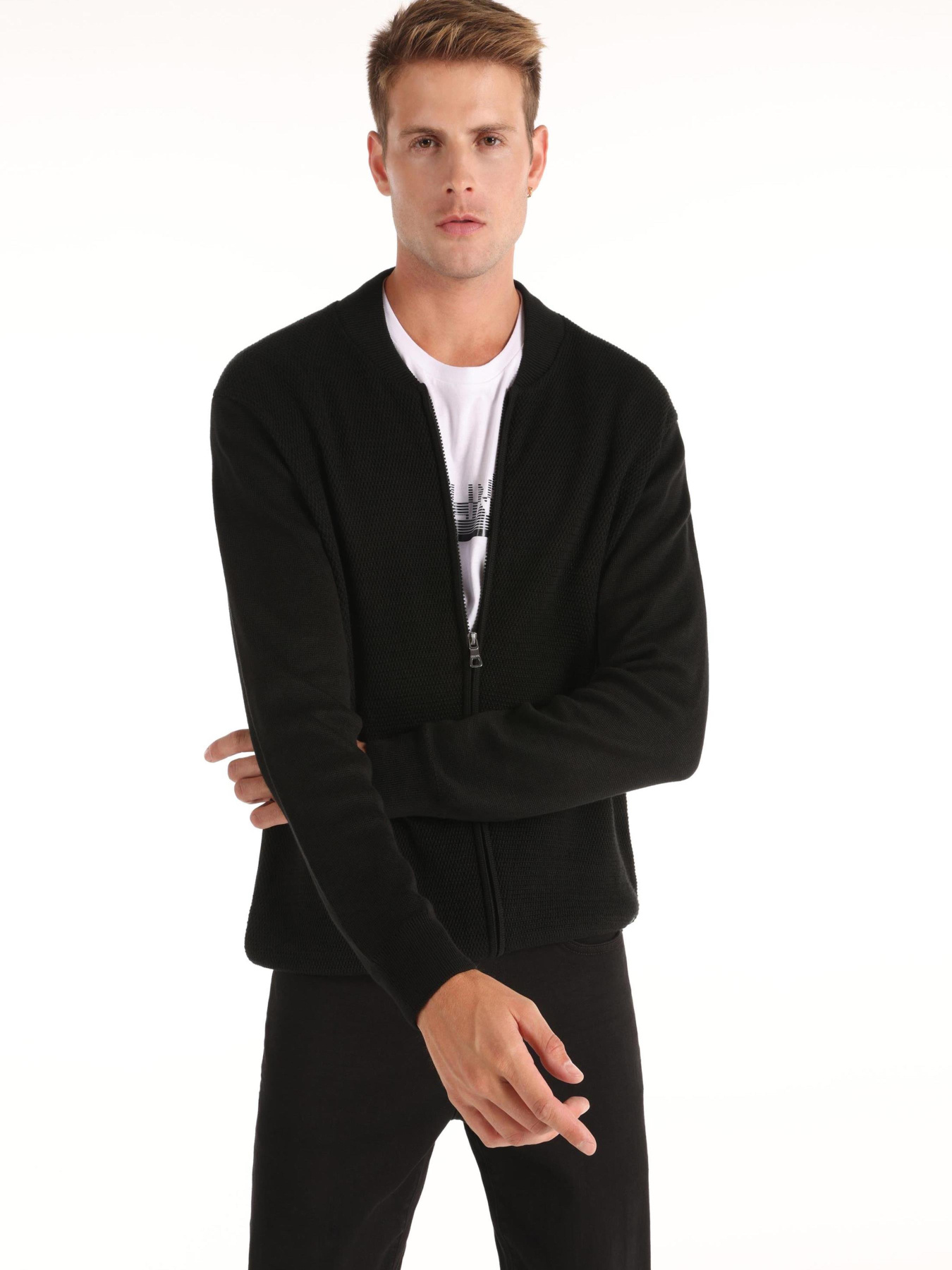 Кофты и свитера Colin’s модель CL1064848_Q1.V1_BLK Фото