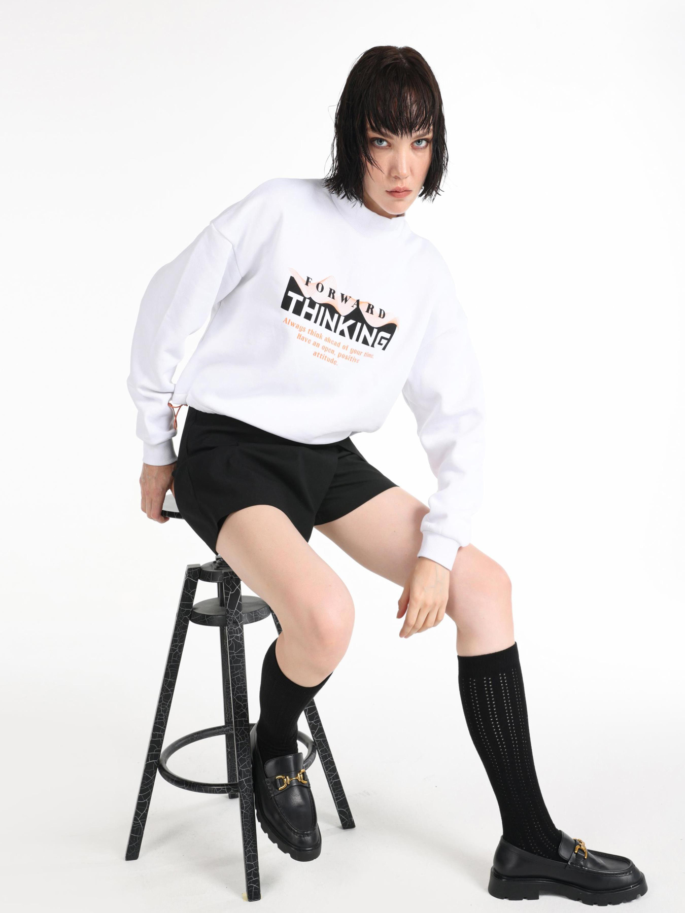 Худи и свитшоты Colin’s модель CL1065081_Q1.V1_WHT Фото