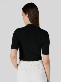 Футболки і поло Colin’s модель CL1065175_Q1.V1_BLK Футболки і поло Colin’s модель CL1065175_Q1.V1_BLK Фото