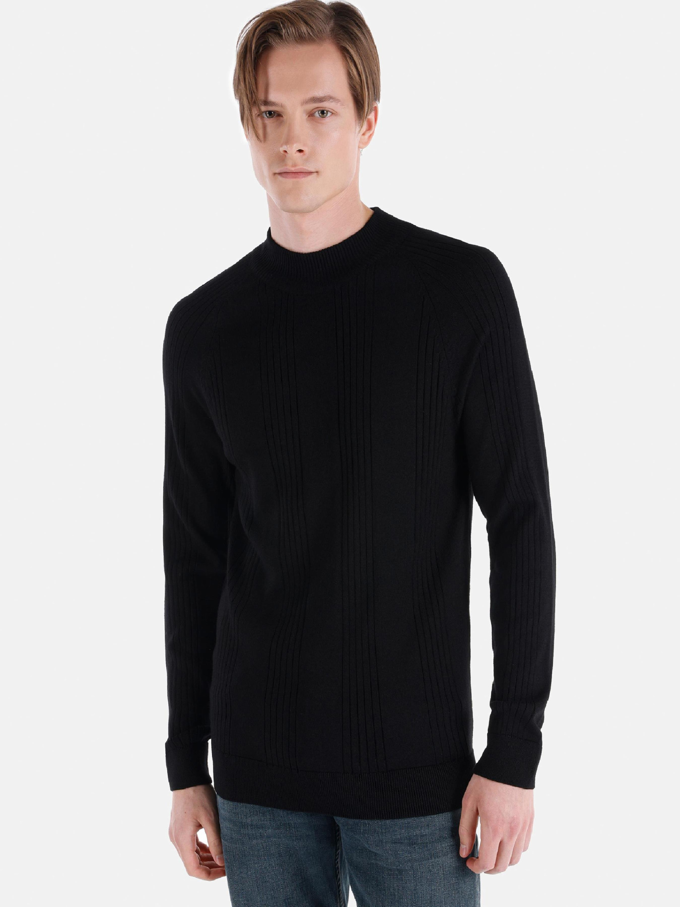 Кофты и свитера Colin’s модель CL1064873_Q1.V1_BLK Фото