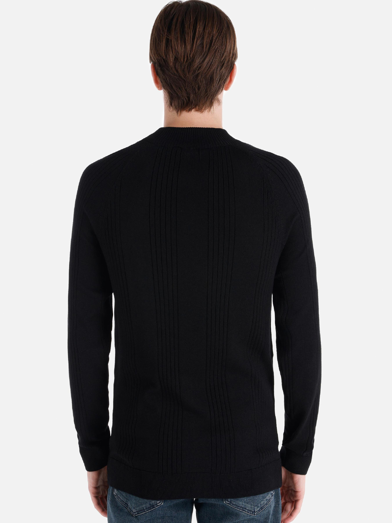 Худи и свитшоты Colin’s модель CL1064873_Q1.V1_BLK Фото