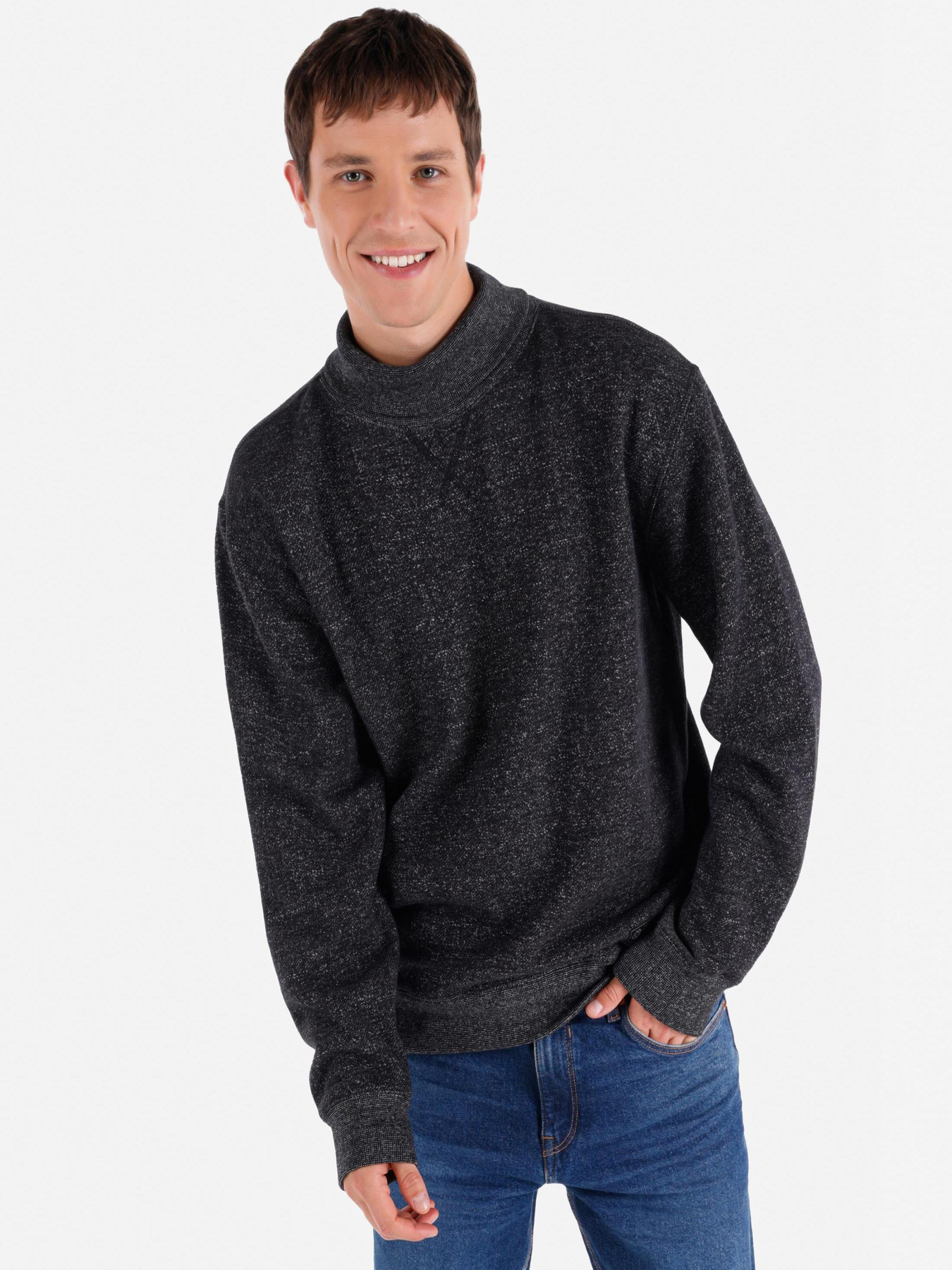 Худи и свитшоты Colin’s модель CL1065665_Q1.V1_BLK Фото