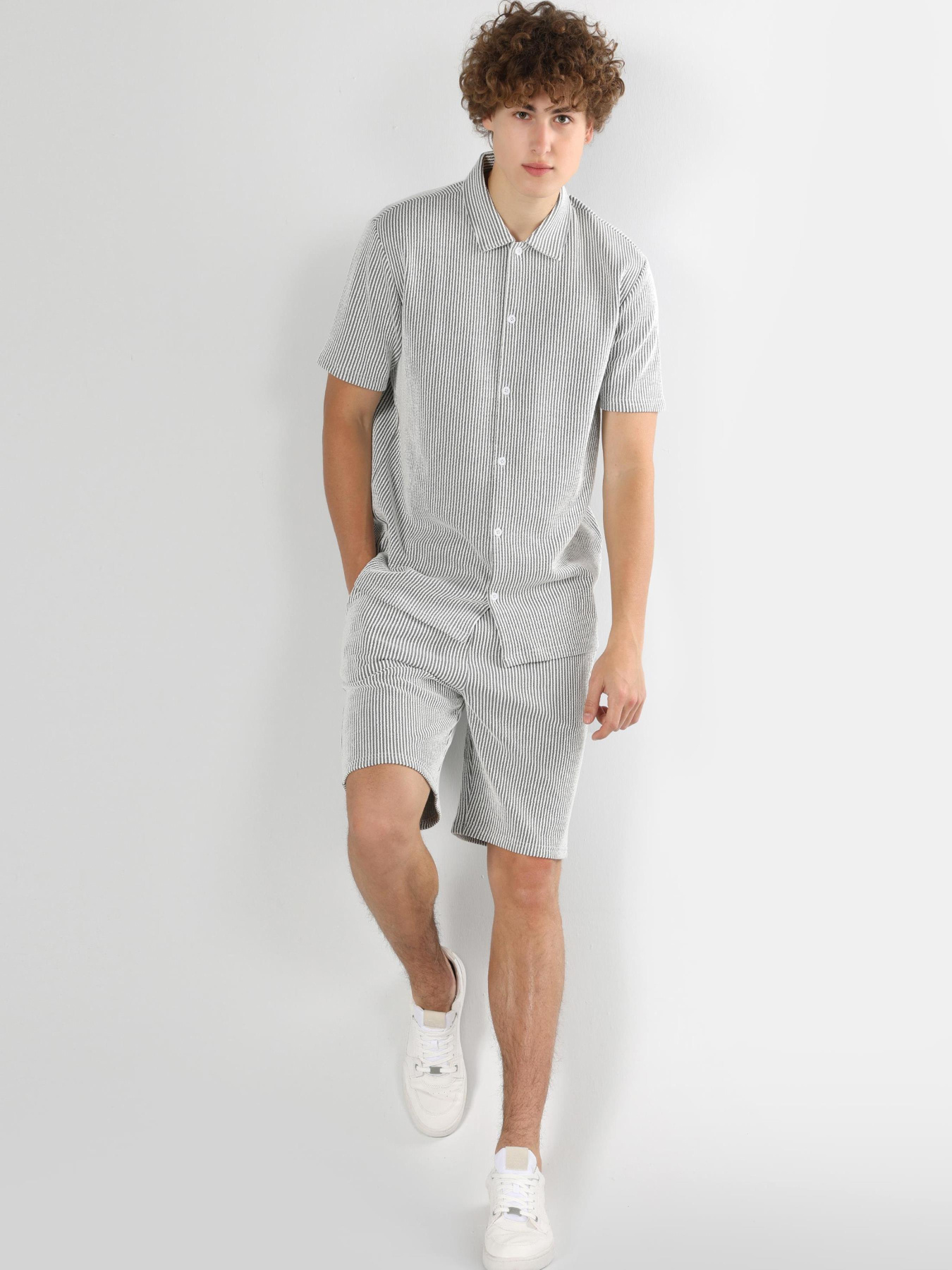 Футболки і поло Colin’s модель CL1062789_Q1.V1_GRA Фото