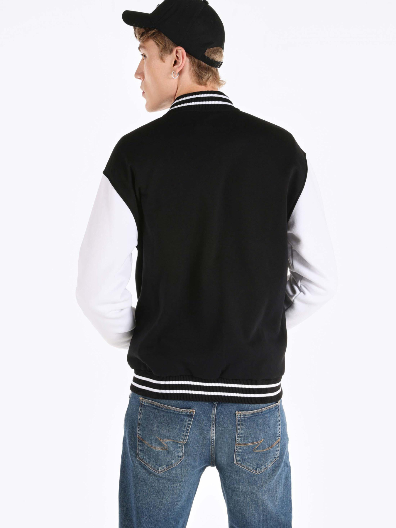 Куртки и дубленки Colin’s модель CL1064694_Q1.V1_BLK Фото