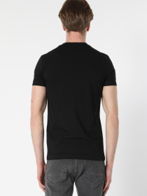 Футболки и поло Colin’s модель CL1052838_Q1.V1_BLK Фото