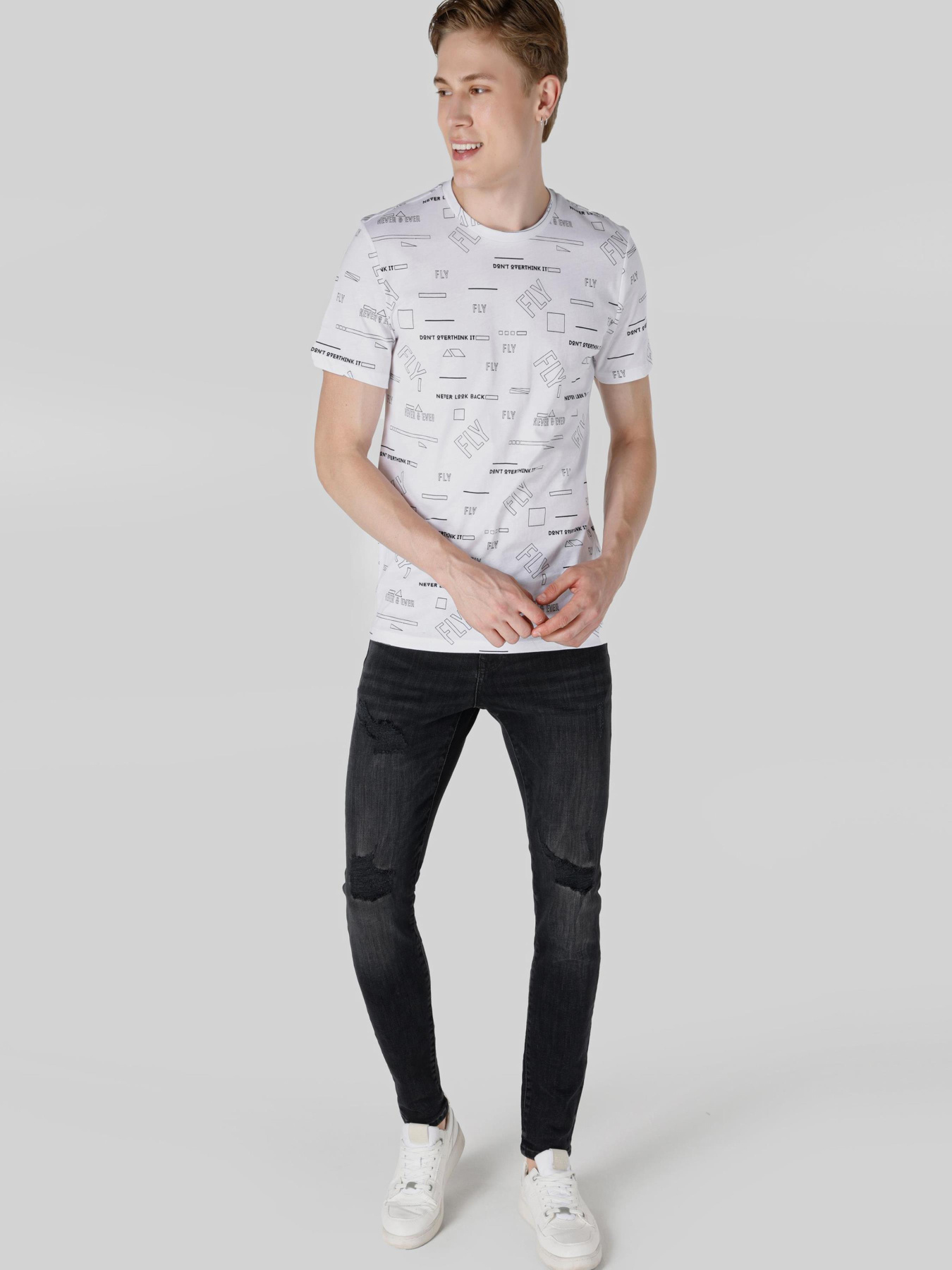 Футболки и поло Colin’s модель CL1064698_Q1.V1_WHT Фото