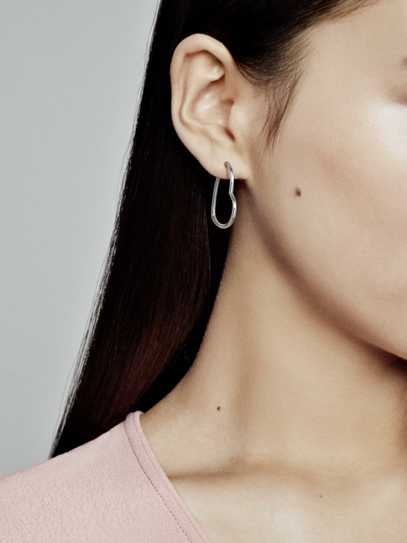 Хупи PANDORA Moments модель 297822 Фото