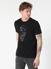 Футболки і поло Colin’s модель CL1064115_Q1.V1_BLK Футболки і поло Colin’s модель CL1064115_Q1.V1_BLK Фото