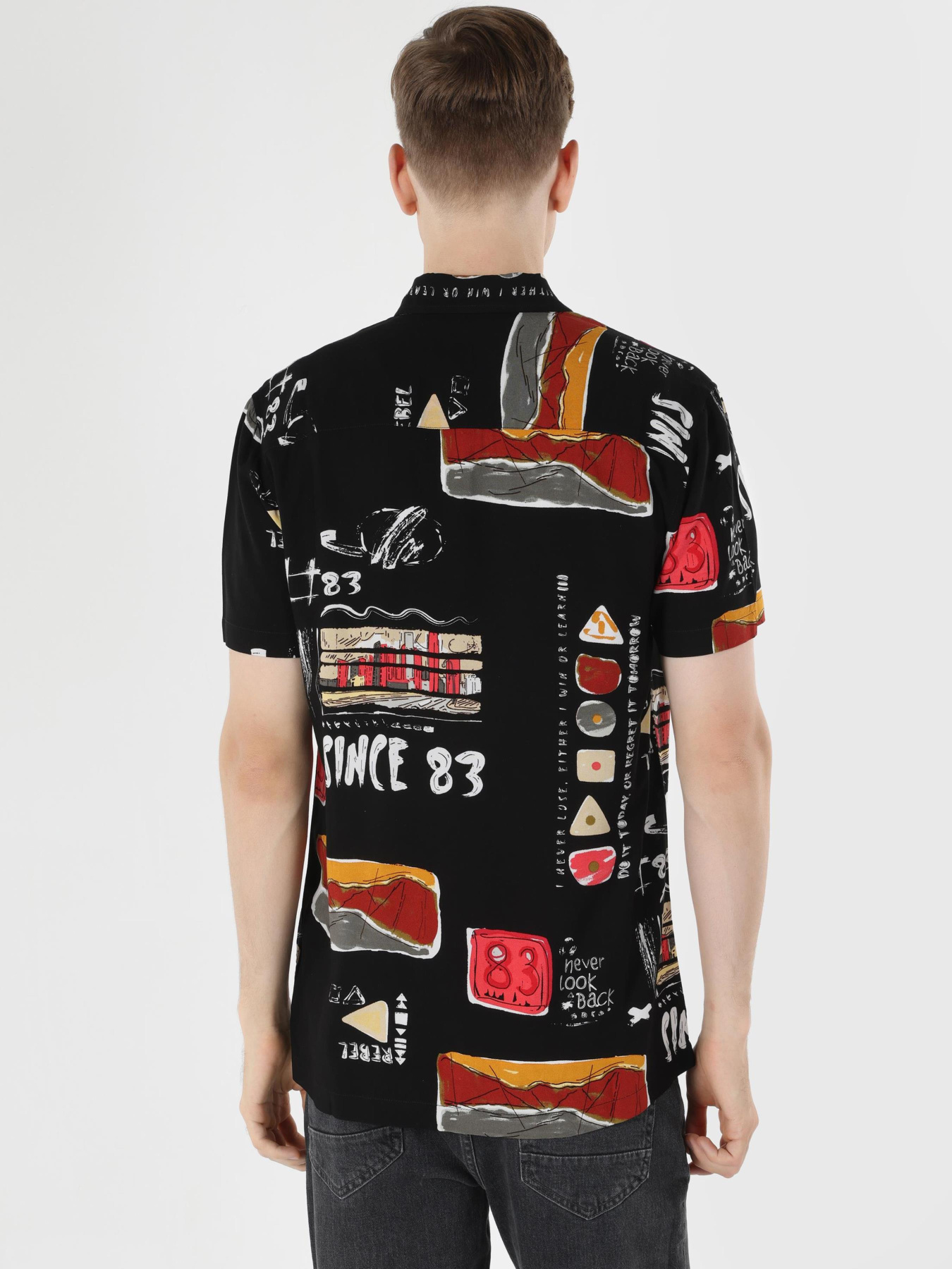 Сорочки Colin’s модель CL1062816_Q1.V1_BLK Фото