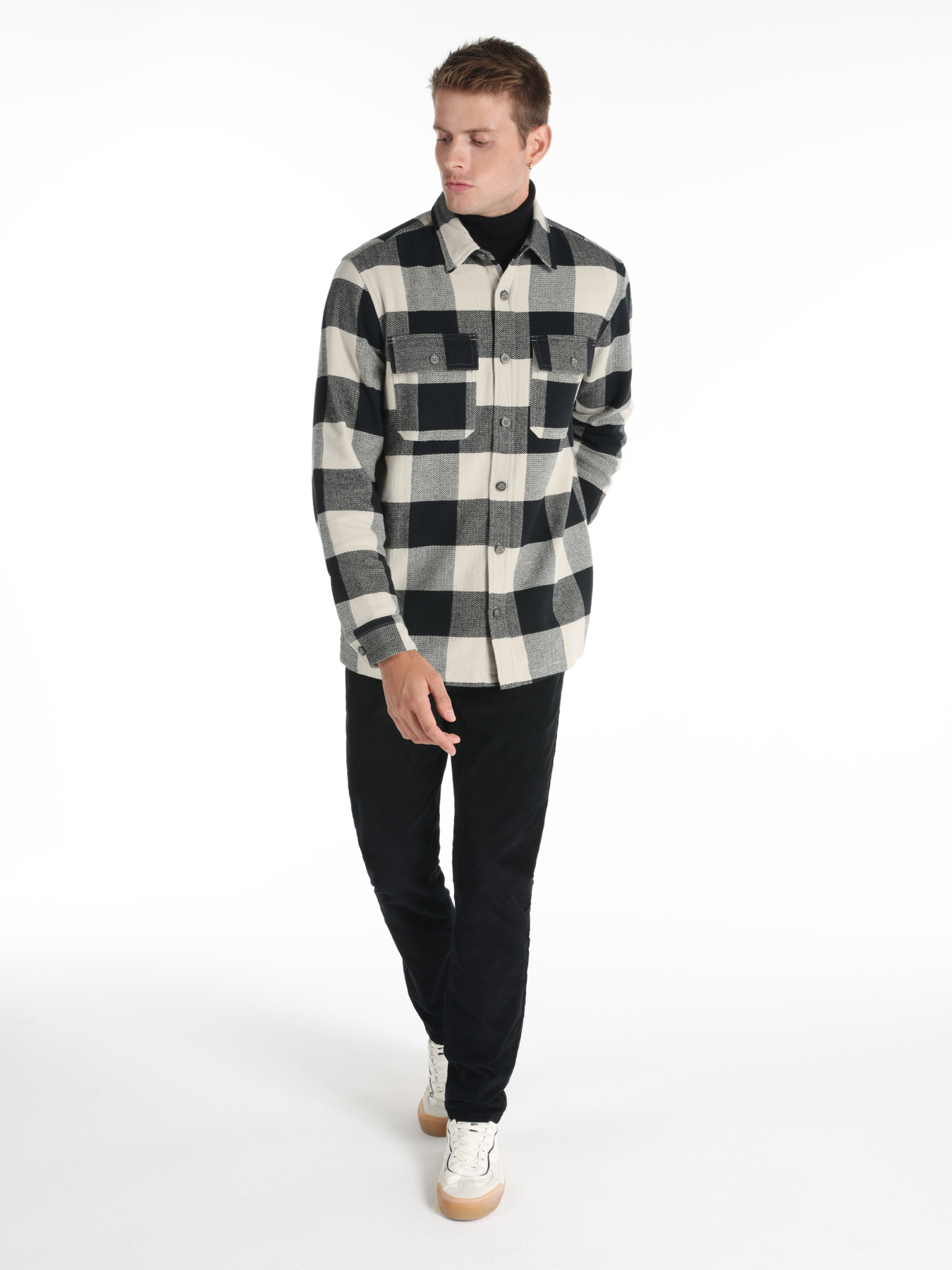 Сорочки Colin’s модель CL1065944_Q1.V1_BLK Фото