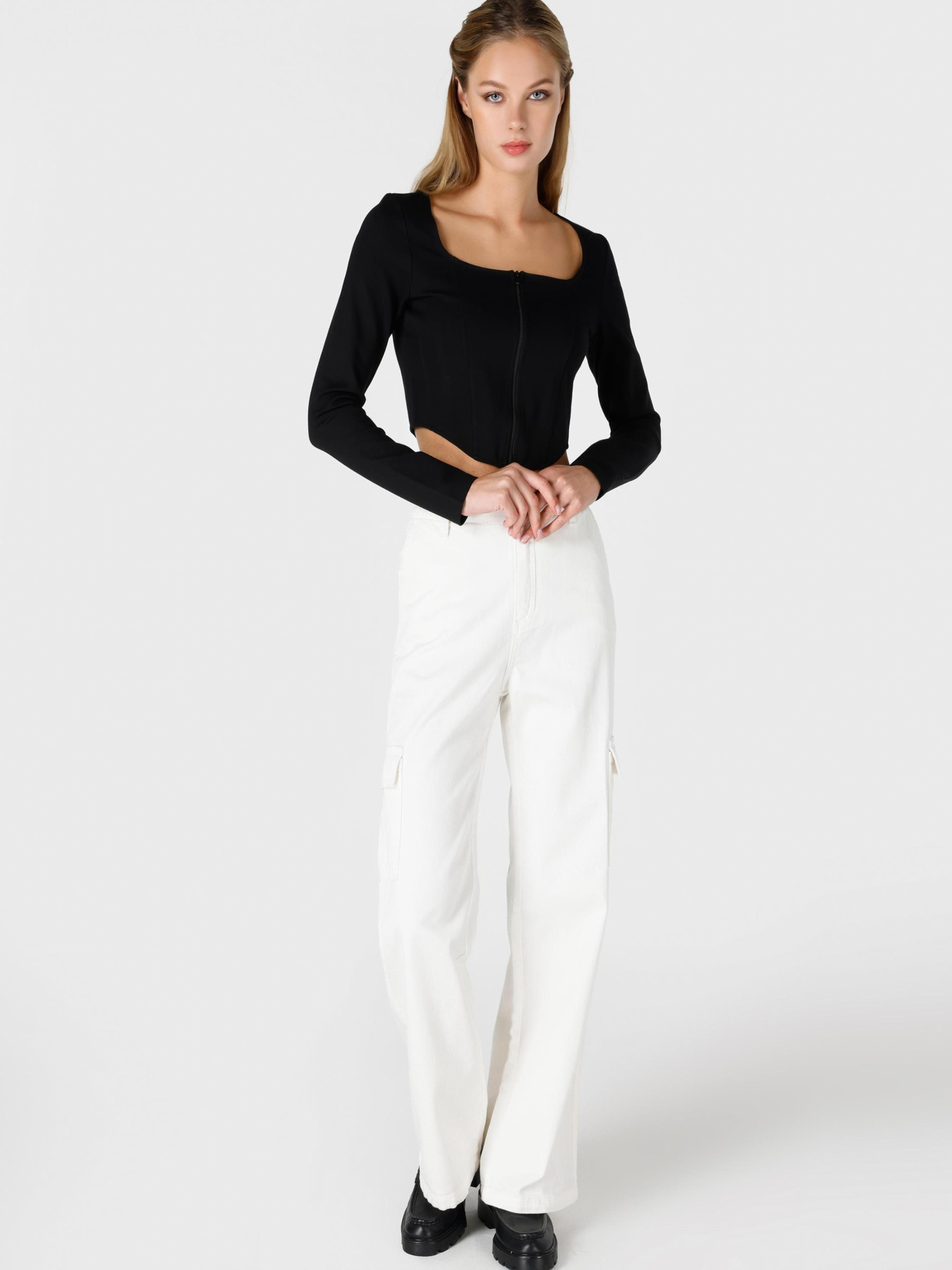 Худи и свитшоты Colin’s модель CL1065169_Q1.V1_BLK Фото