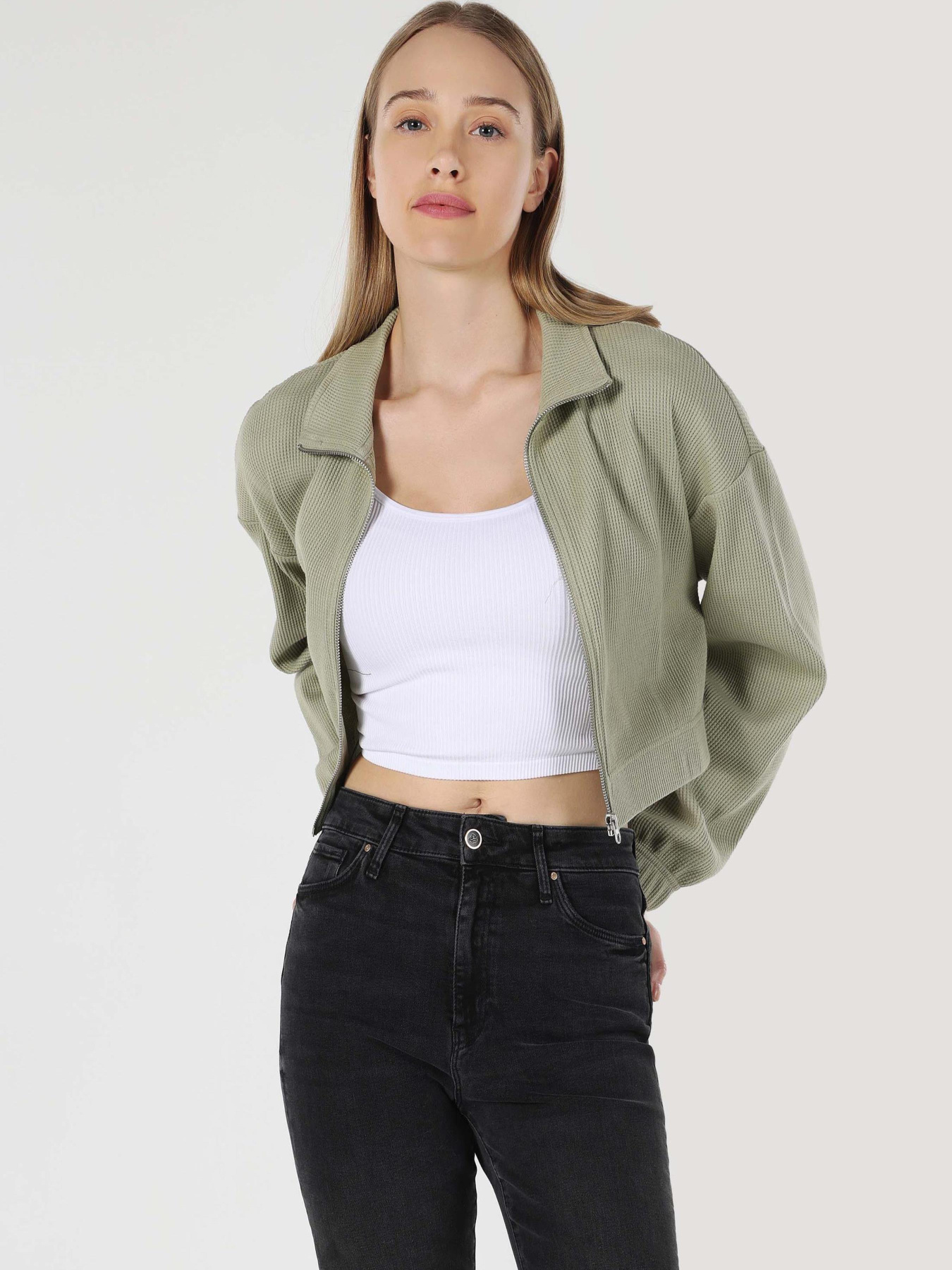 Кофты и свитера Colin’s модель CL1062014_Q1.V1_OLV Фото