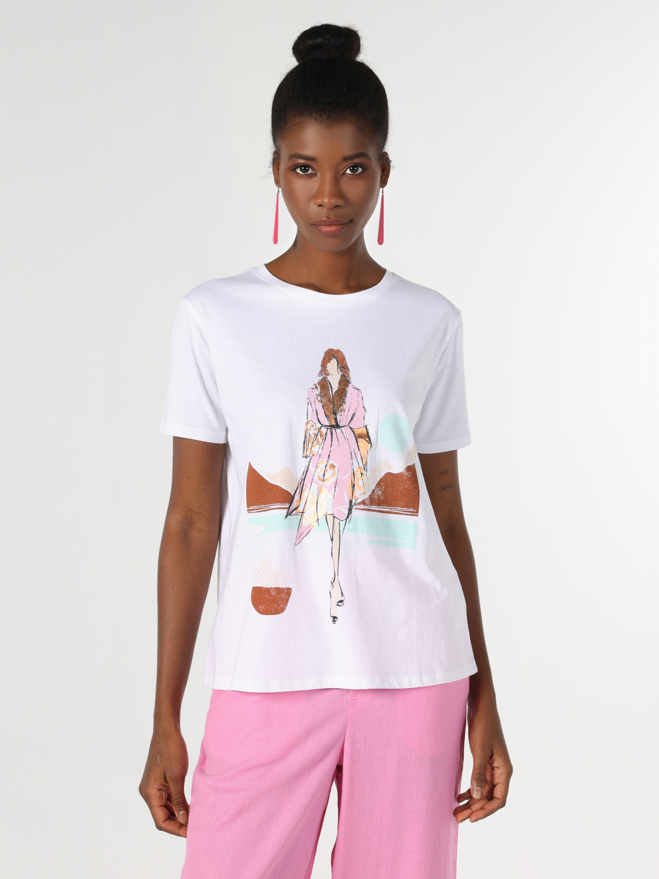 Футболки и поло Colin’s модель CL1063828_Q1.V1_WHT Фото