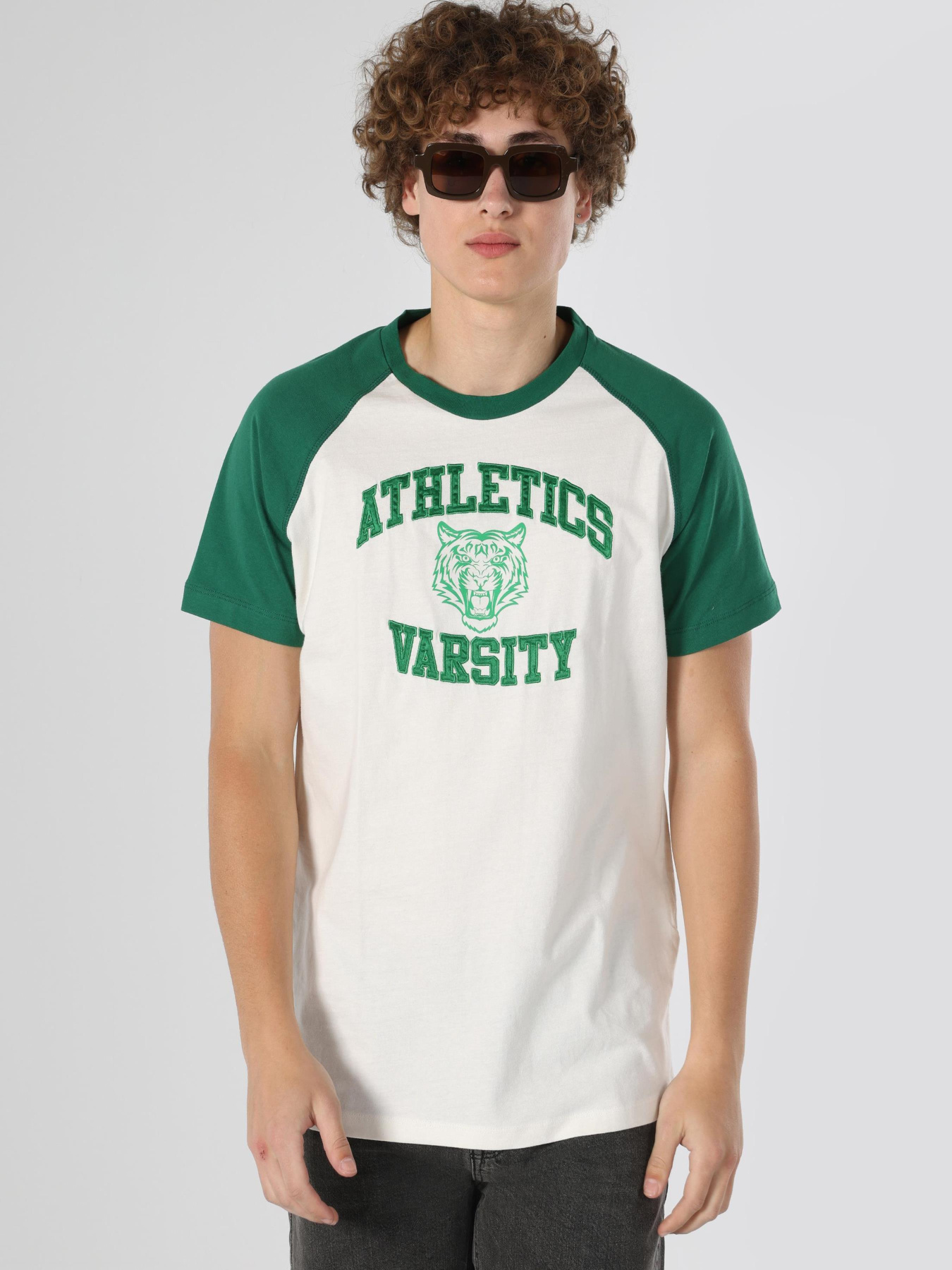 Футболки и поло Colin’s модель CL1063277_Q1.V1_OFW Фото