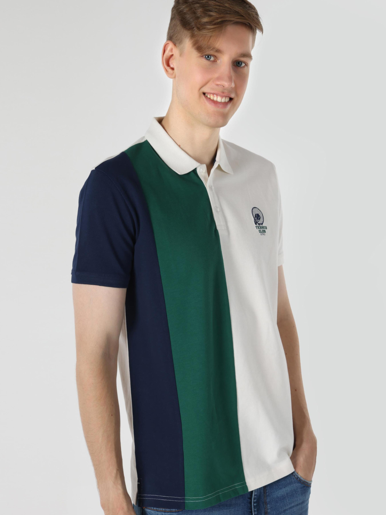 Футболки і поло Colin’s модель CL1062765_Q1.V1_WHT Футболки і поло Colin’s модель CL1062765_Q1.V1_WHT Фото