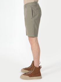 Шорти Colin’s модель CL1063666_Q1.V1_KHA Фото