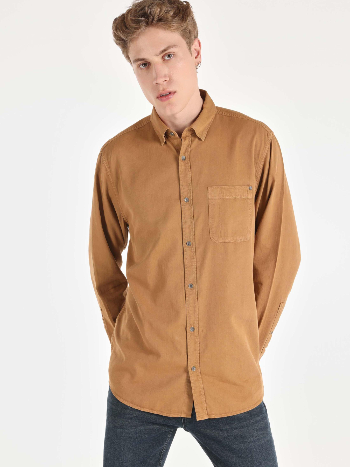 Рубашки Colin’s модель CL1064676_Q1.V1_CRM Фото