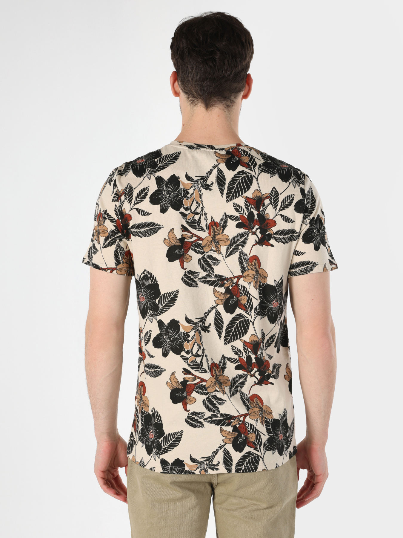 Футболки и поло Colin’s модель CL1064112_Q1.V1_BEI Фото